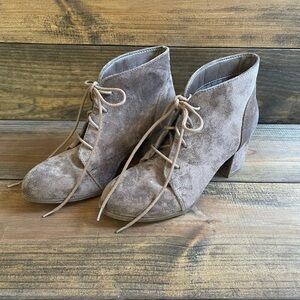 𝅺madden Girl Torch Ankle Booties Taupe Size 8.5